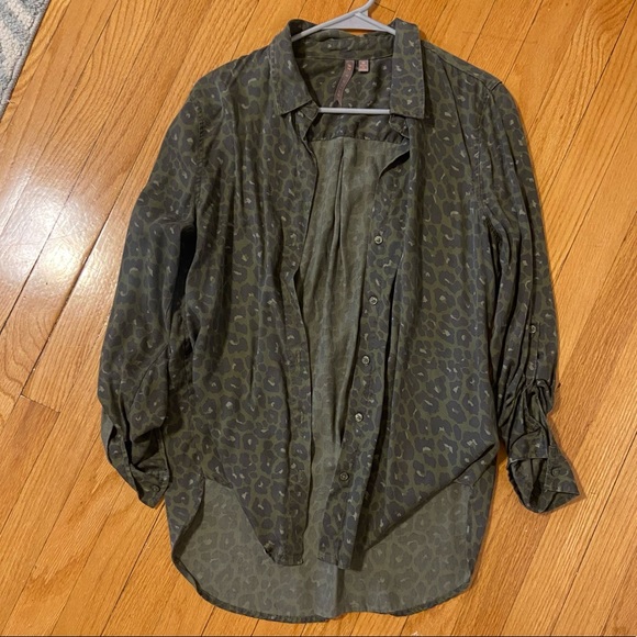 Olive Button down - Picture 2 of 5